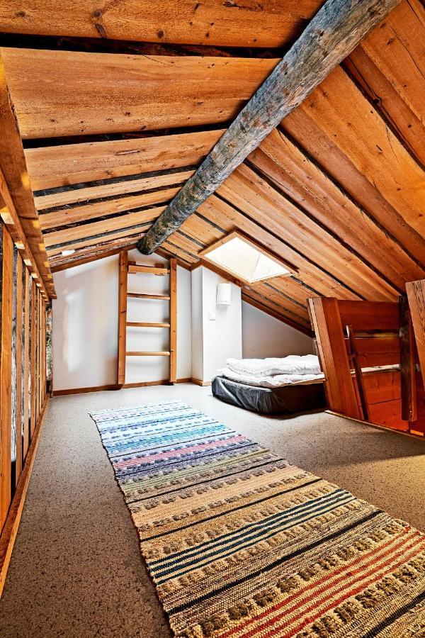 Ski-Inn Kelohuoneisto Pyhaetunturissa ペルコセンニエミ エクステリア 写真